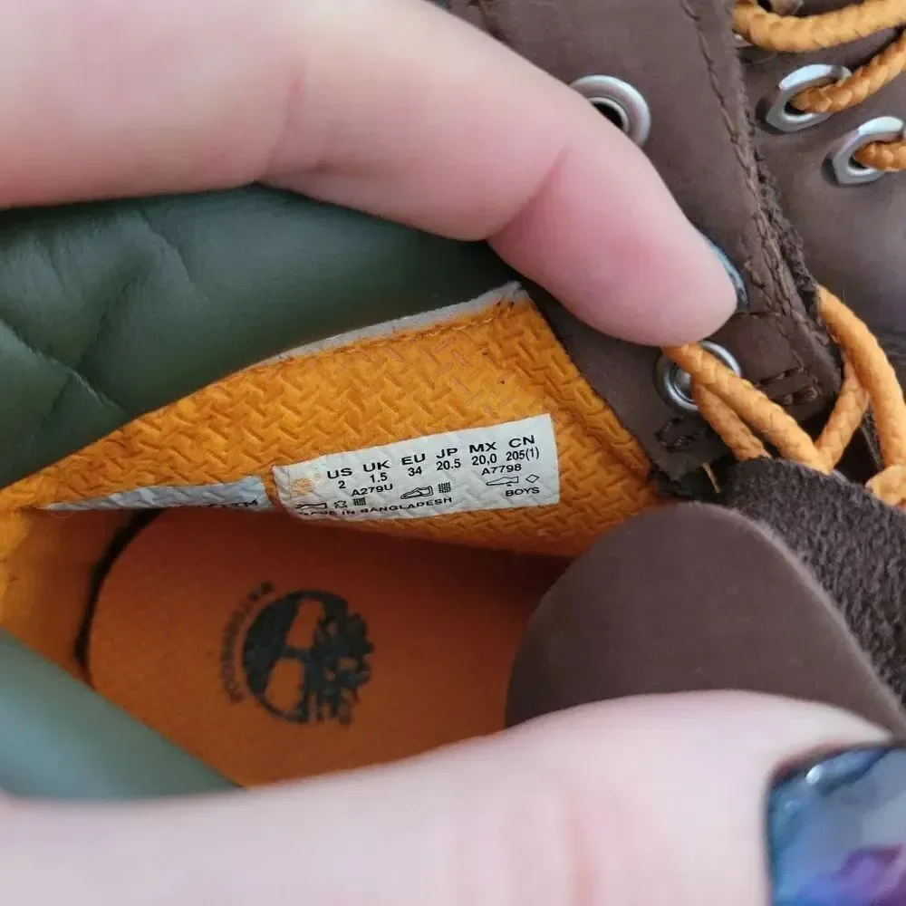 Timberland Premium Nubuck 6-Inch Waterproof Boots New Boys aize 2